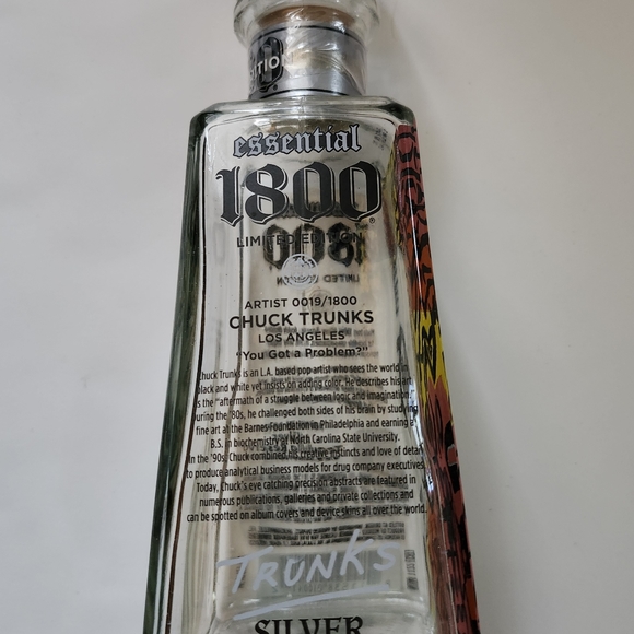 Decanters Limited Edition - Pair - Picture 6 of 11